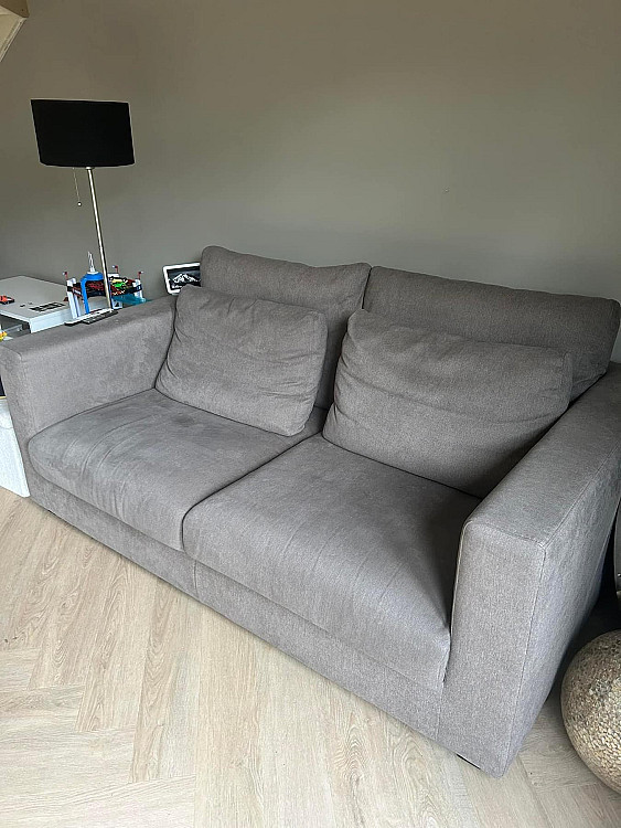 Free beautiful sofa!