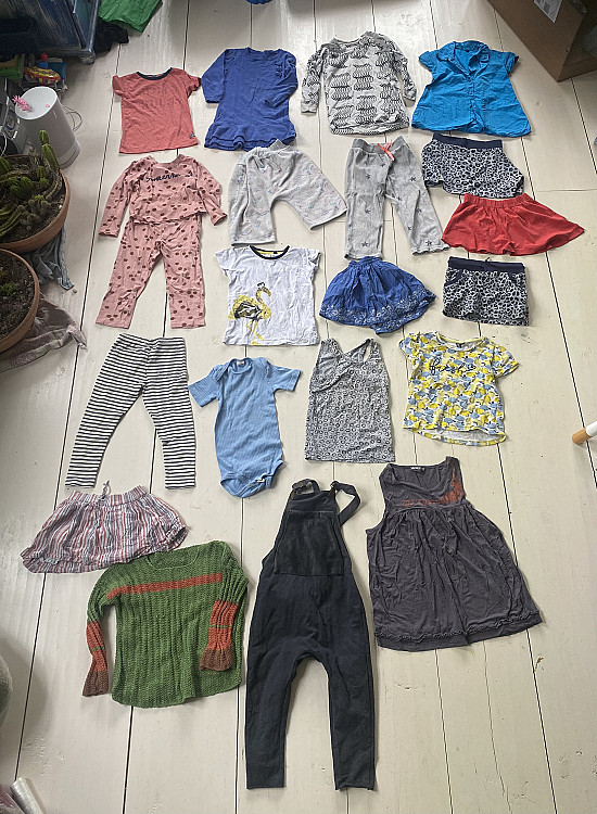 Various children&#39;s clothing size 104-110