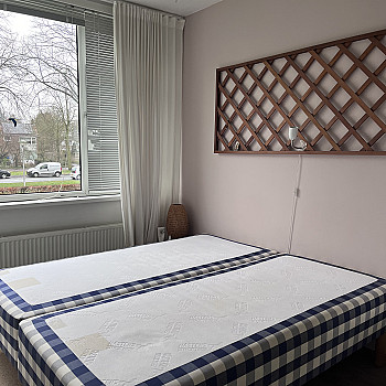 Bed 2x 90cm x 200 cm