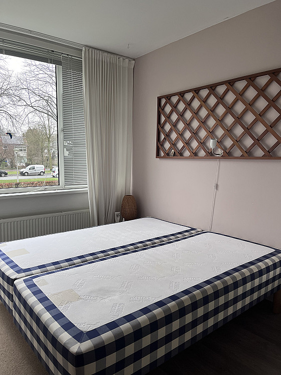 Bed 2x 90cm x 200 cm