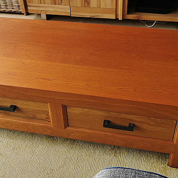 Журнальный столик из твердой древесины - ШxГxВ = 170x40x45см