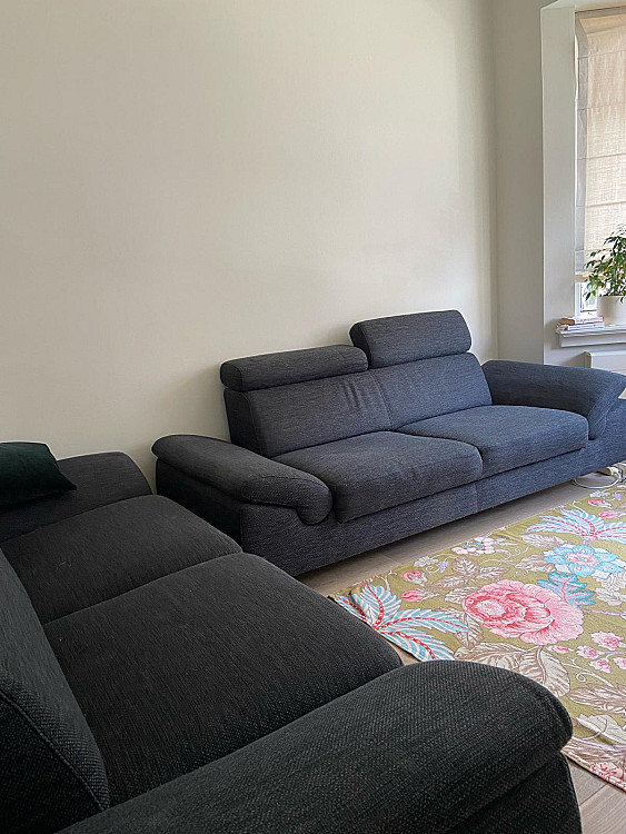 Два серых дивана Montel (диван) - также доступны отдельно