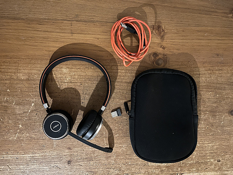 Jabra Evolve 65 wireless headset (headphones)