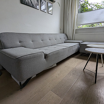 3-местный серый диван с пуфиком/оттоманкой в ​​тон