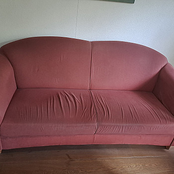 2.5 seater sofa and a 2 seater sofa