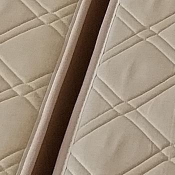 Double bed, 1x electrically adjustable