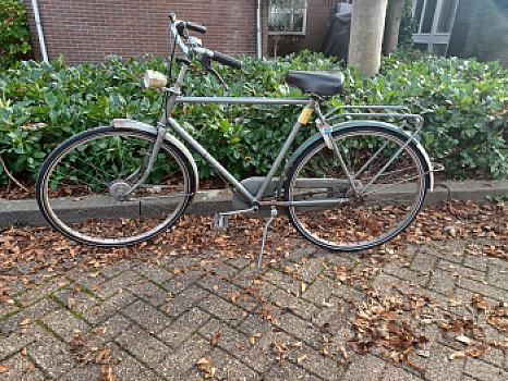 Men&#39;s bicycle, low model