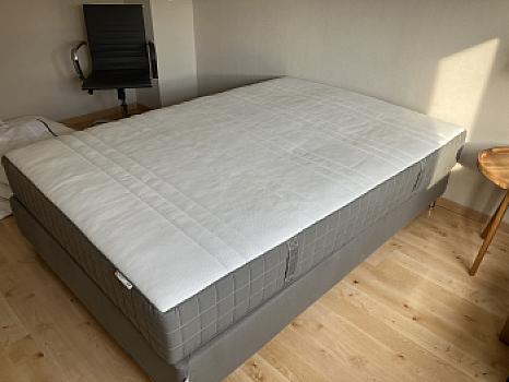 بوكس سبرينج ايكيا - ESPEVAR (140 × 200)