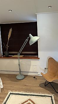 Ayaklı lamba, büyük