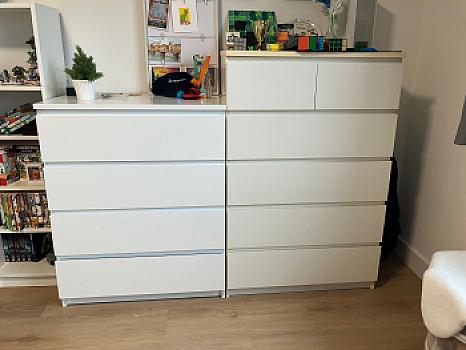 Ücretsiz yatak odası mobilyaları - yatak ve komodin - Amersfoort'tan teslim alınabilir.