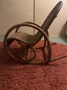 Fauteuil à bascule pour enfant