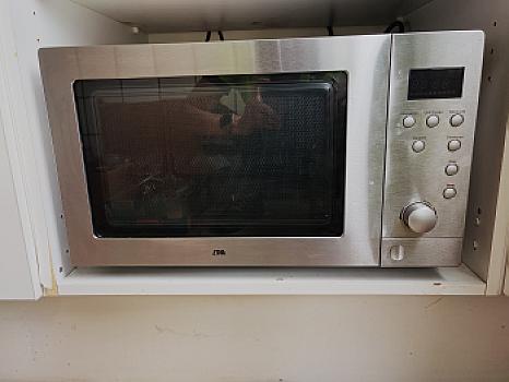 ኤትና ነጻ ዝኾነ ፎርኖ RESERVED